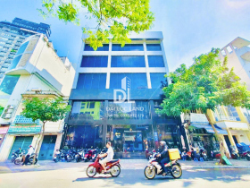 Building 132-134 Yersin