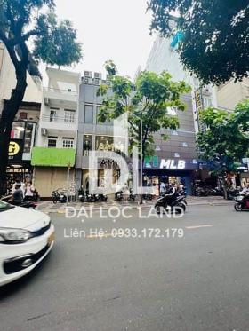 Building 139E Nguyễn Trãi