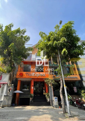 Building 183 Phan Xích Long