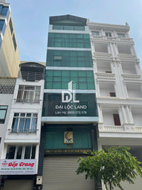 Building 80 Bạch Đằng